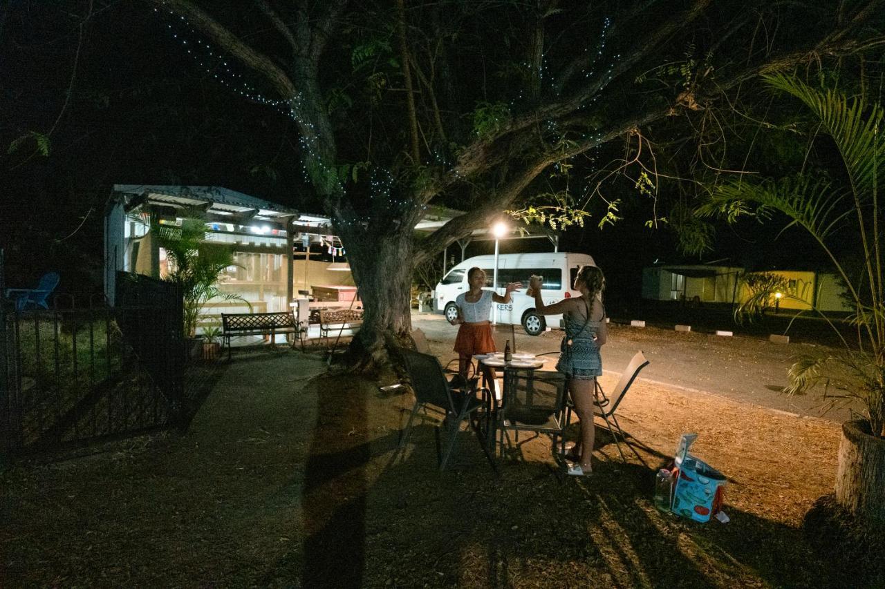 Rockhampton Backpackers Hostel Exterior photo